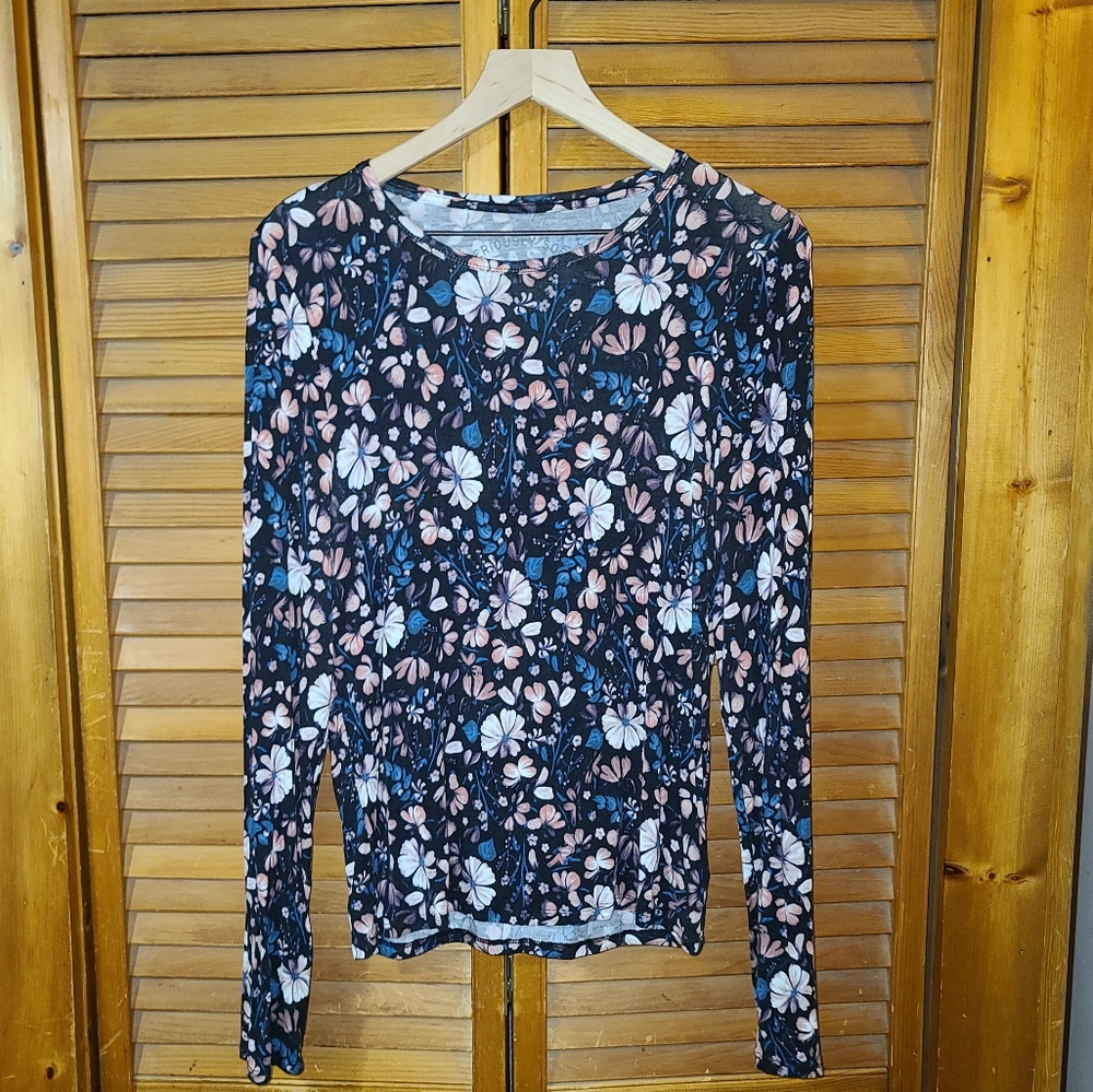Aeropostale 5/25 💕Seriously Soft Floral Shirt